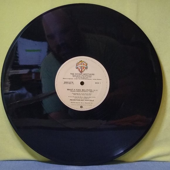 The Doobie Brothers - What A Fool Believes PROMO single 1978 Vinyl record RARE!! - Picture 2 of 3
